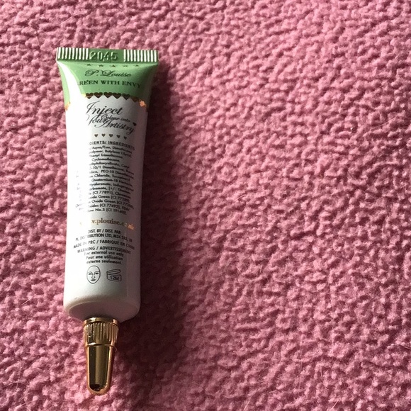 P. Louise Base’Ic Base Colored Eyeshadow New Pick 1 or Bundle - Picture 3 of 10